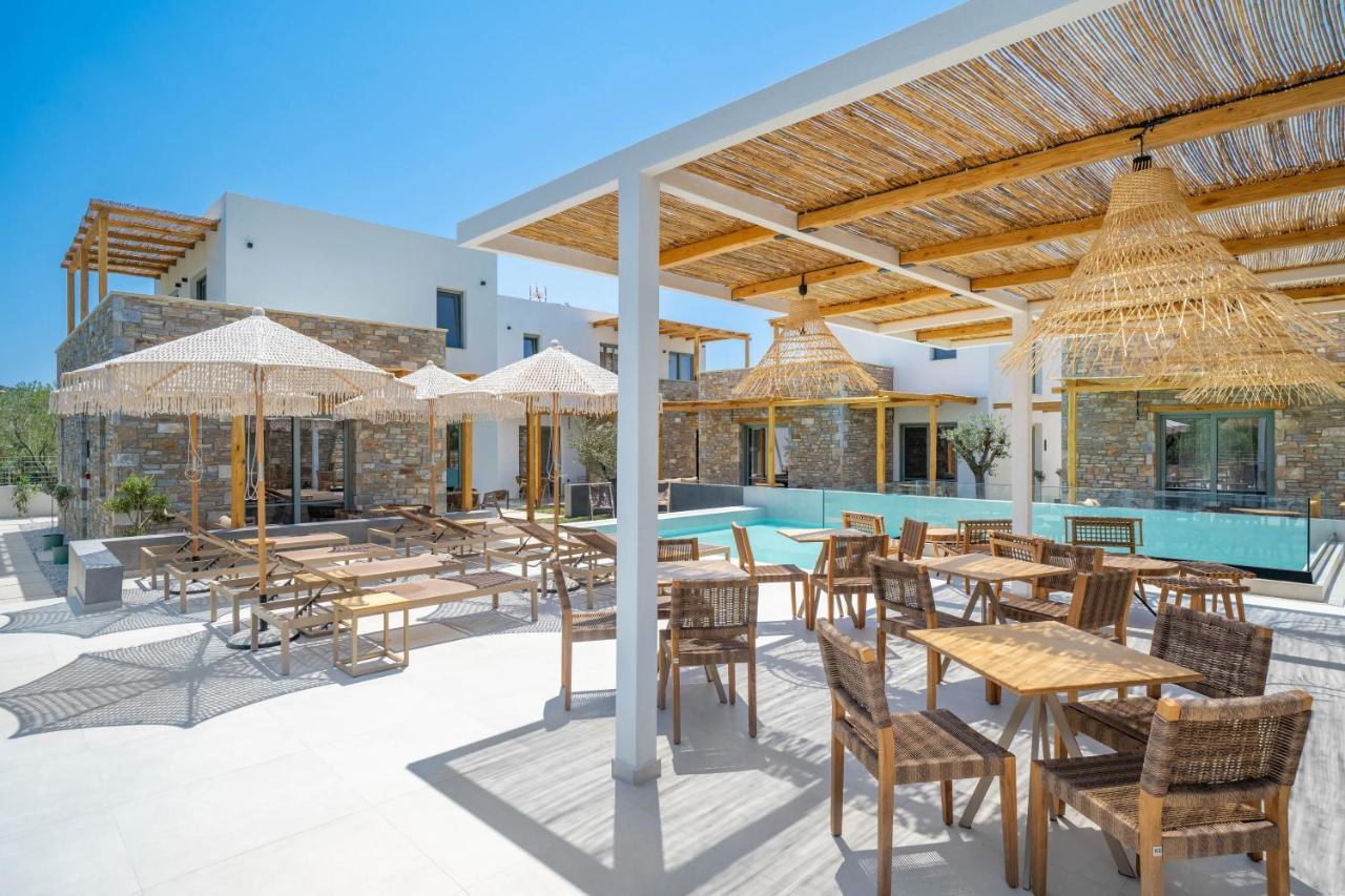 פוטוס Azzure Luxury Suites מראה חיצוני תמונה