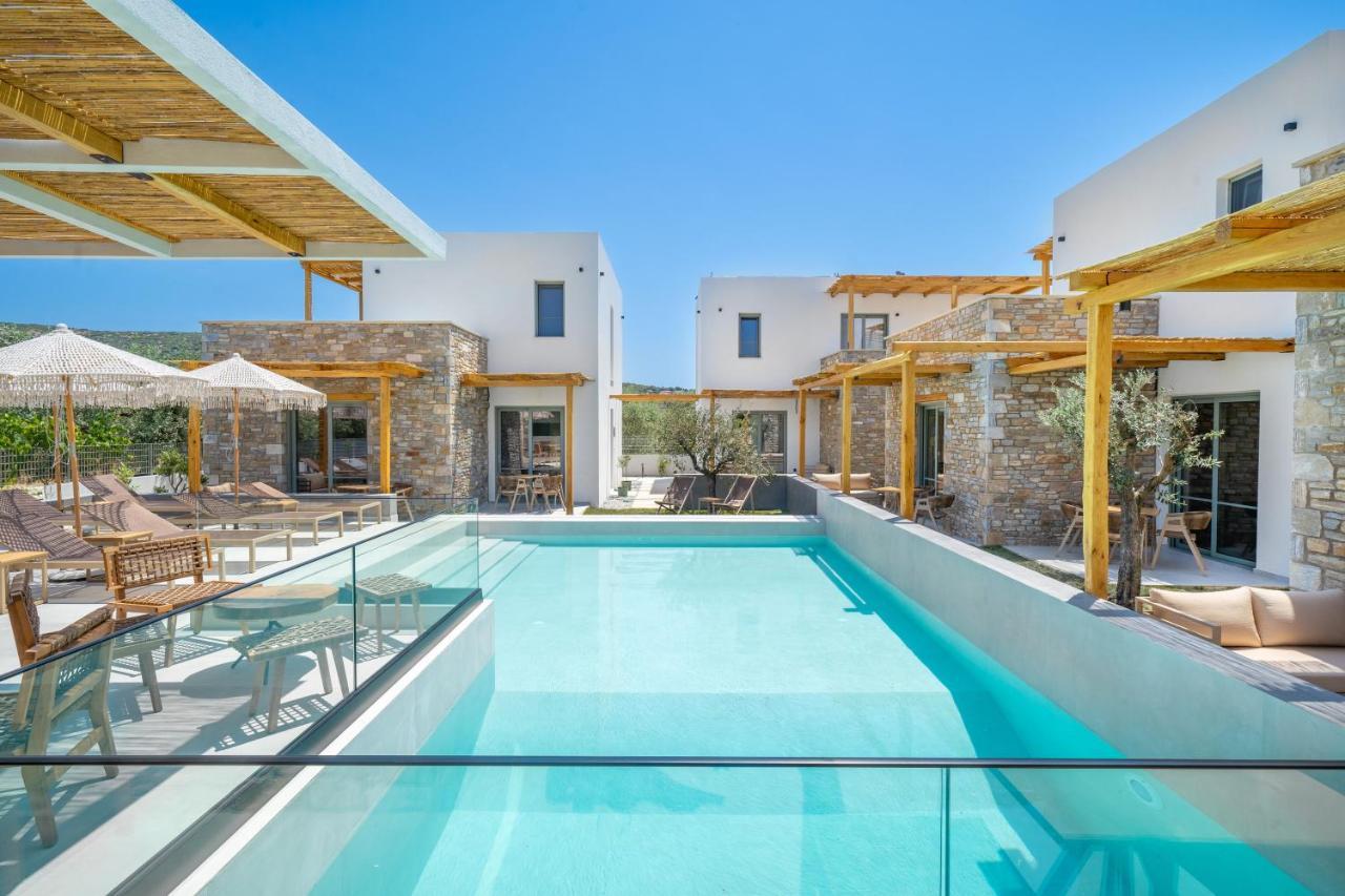 פוטוס Azzure Luxury Suites מראה חיצוני תמונה