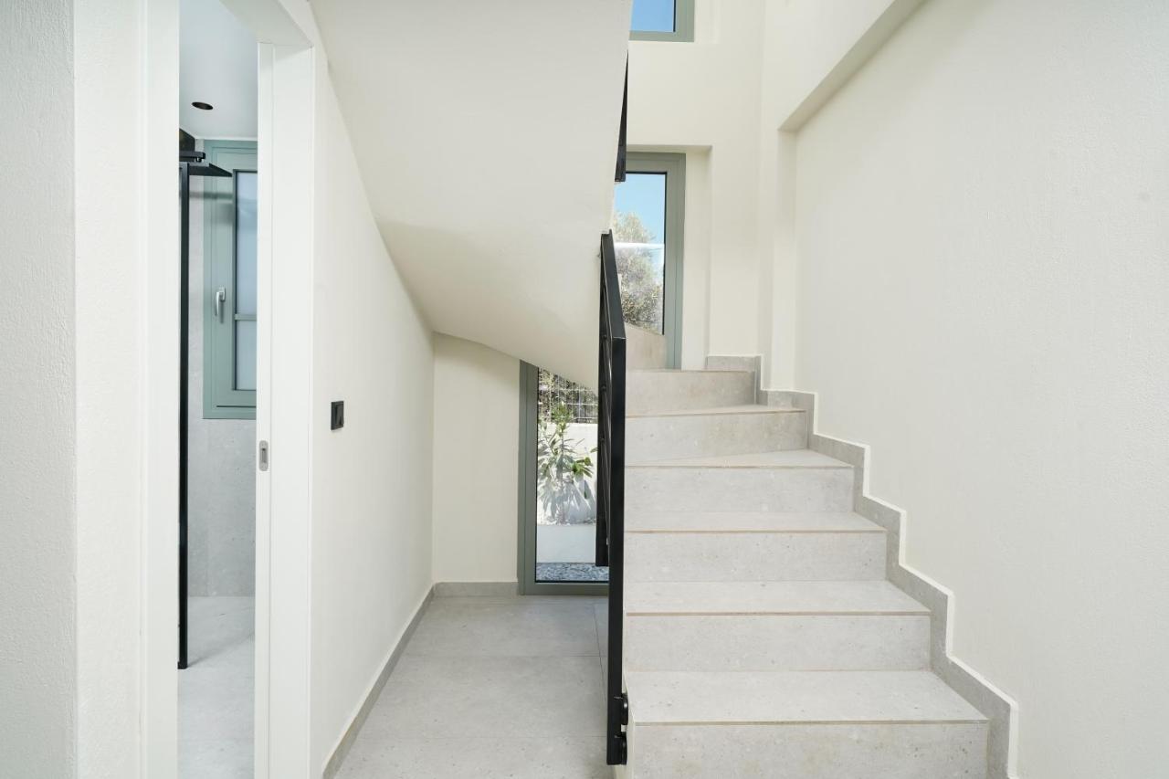 פוטוס Azzure Luxury Suites מראה חיצוני תמונה