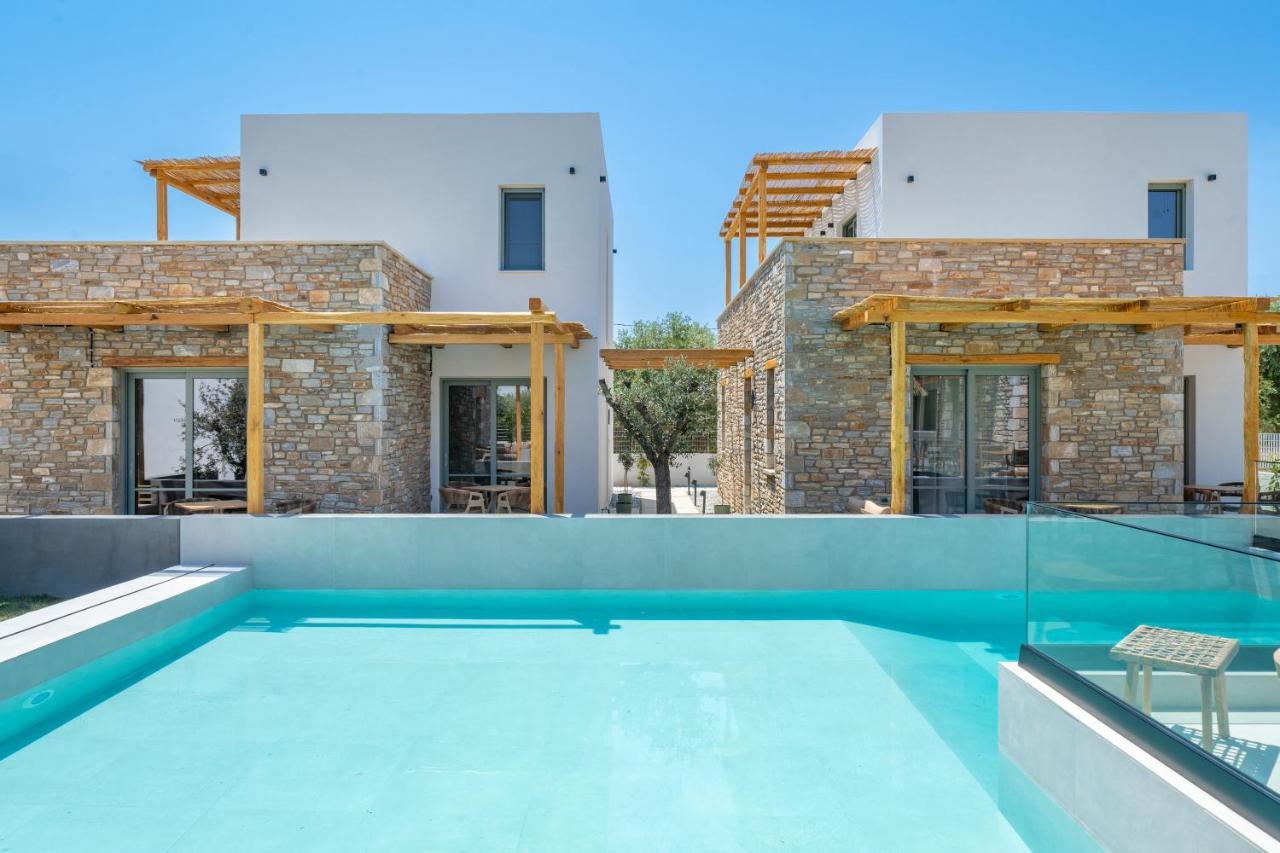 פוטוס Azzure Luxury Suites מראה חיצוני תמונה