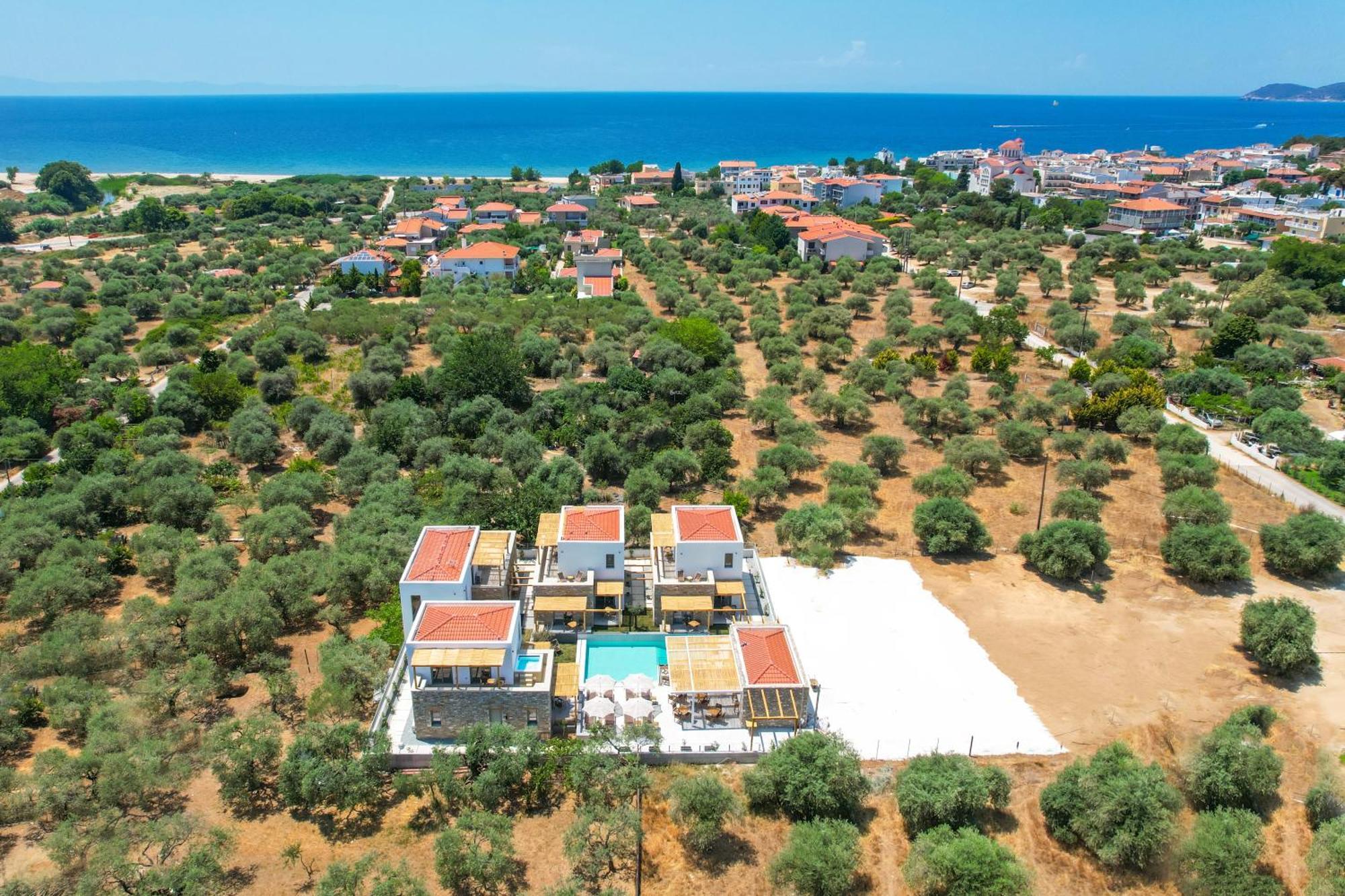 פוטוס Azzure Luxury Suites מראה חיצוני תמונה